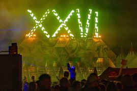 SMS Festival 30.000 Feierten Im Techno Paradies 05